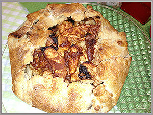 Apple Cherry Fold-over Pie